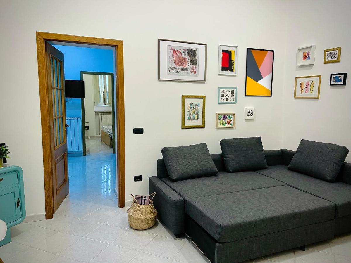 Casa Mires Apartment เนเปิลส์ ภายนอก รูปภาพ